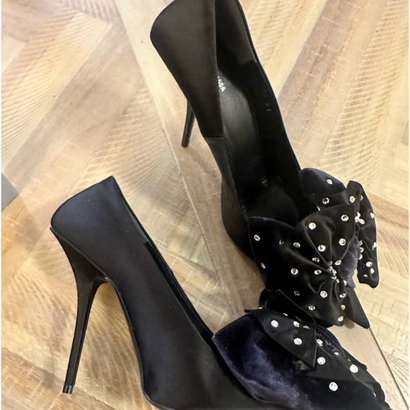 Balenciaga pumps